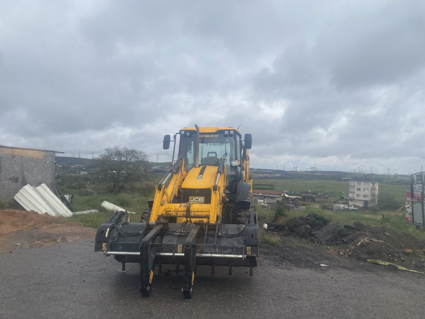Çetinkaya Hafriyat JCB 3CX iş başında